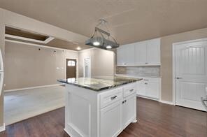 Foto del edificio - 10826-10826 Joann St