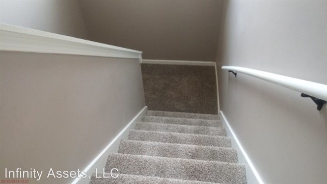 Foto del edificio - 2429 River Oaks Ln