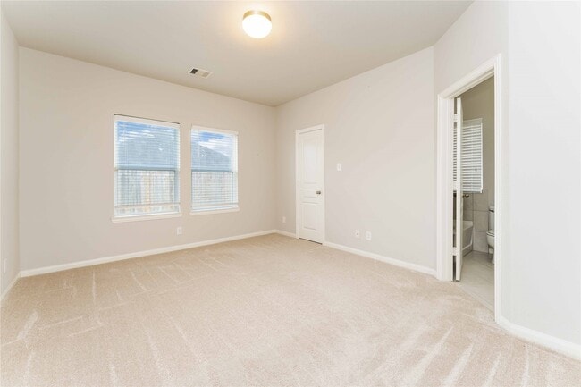 Building Photo - 2206 Grand Isle Ln