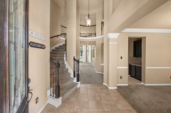 Building Photo - 13938 Sawmill Run Ln