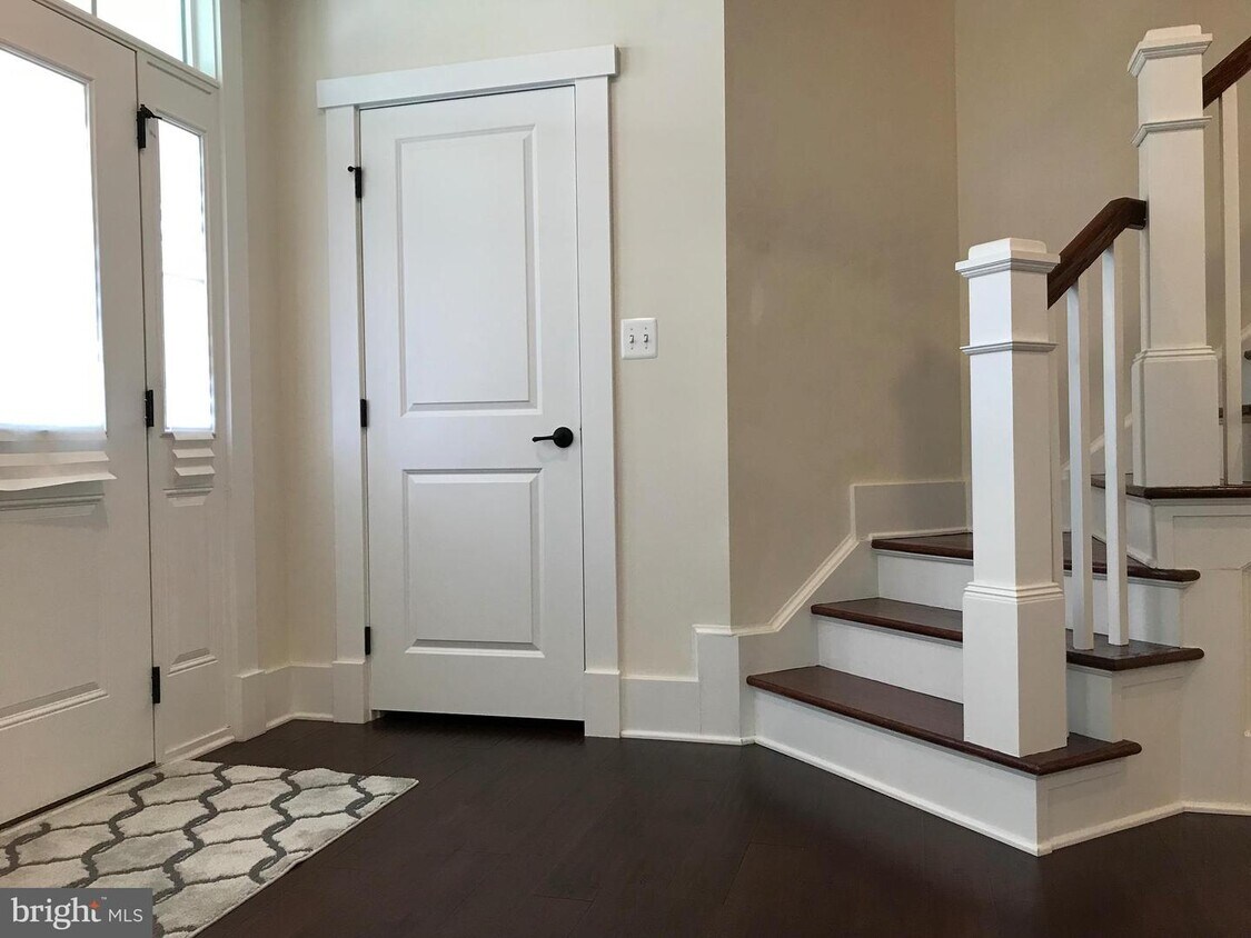 Foto principal - 17024 Takeaway Ln