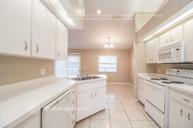 Foto del edificio - 130 Thousand Oaks Blvd