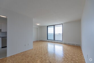 1BR, 1BA - 683SF - Living Room - 50 Burnhill Road