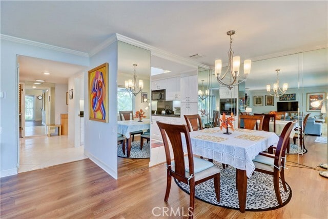 Building Photo - 881 Via Mendoza