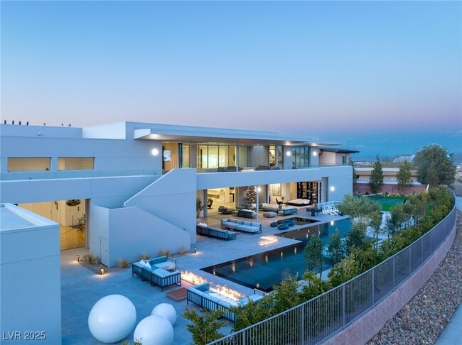 Foto del edificio - 14 Magic Stone Ln