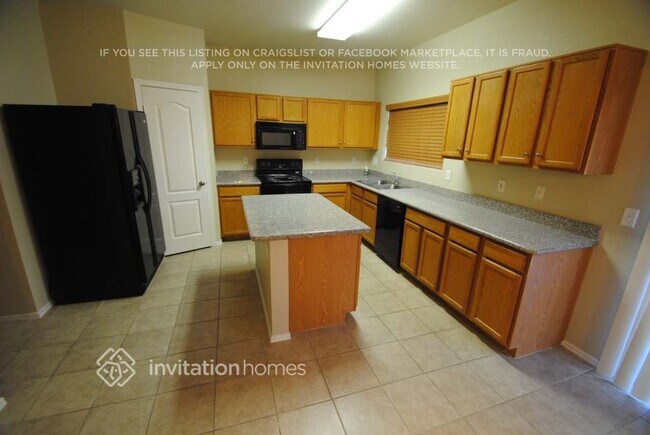 Foto del edificio - 8913 E Portobello Ave