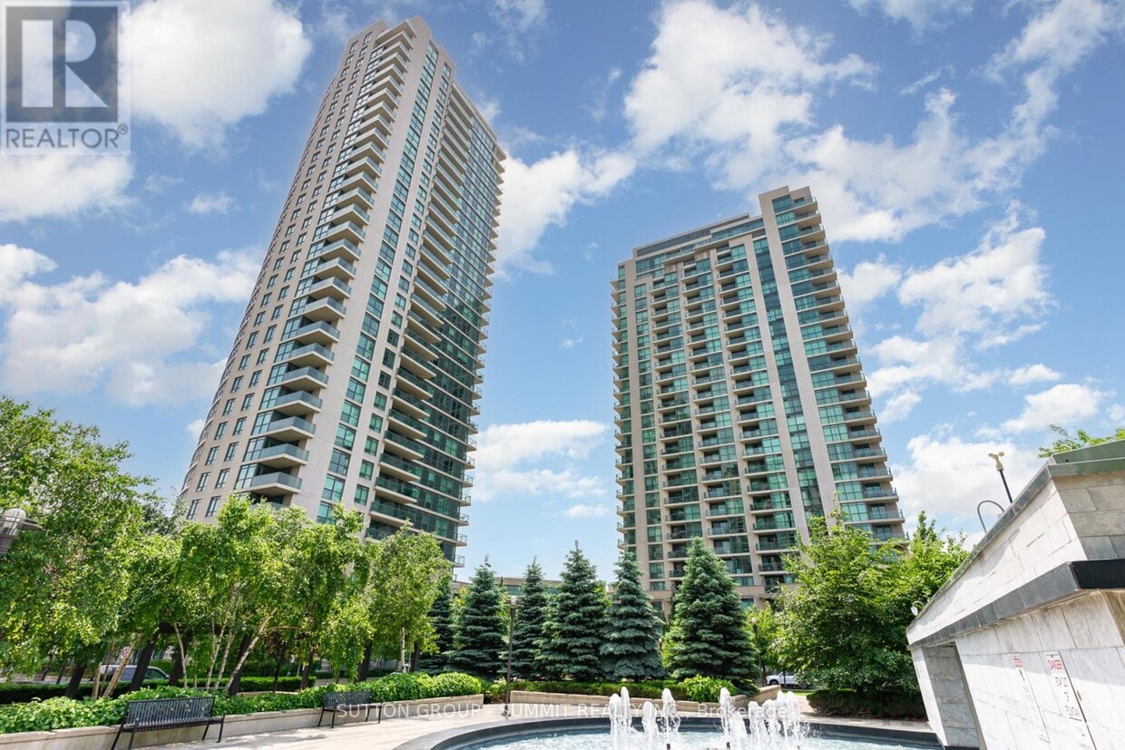 Primary Photo - 235-2235 Sherway Gardens Rd