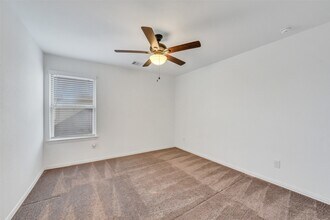 Building Photo - 31618 Donoso Dr