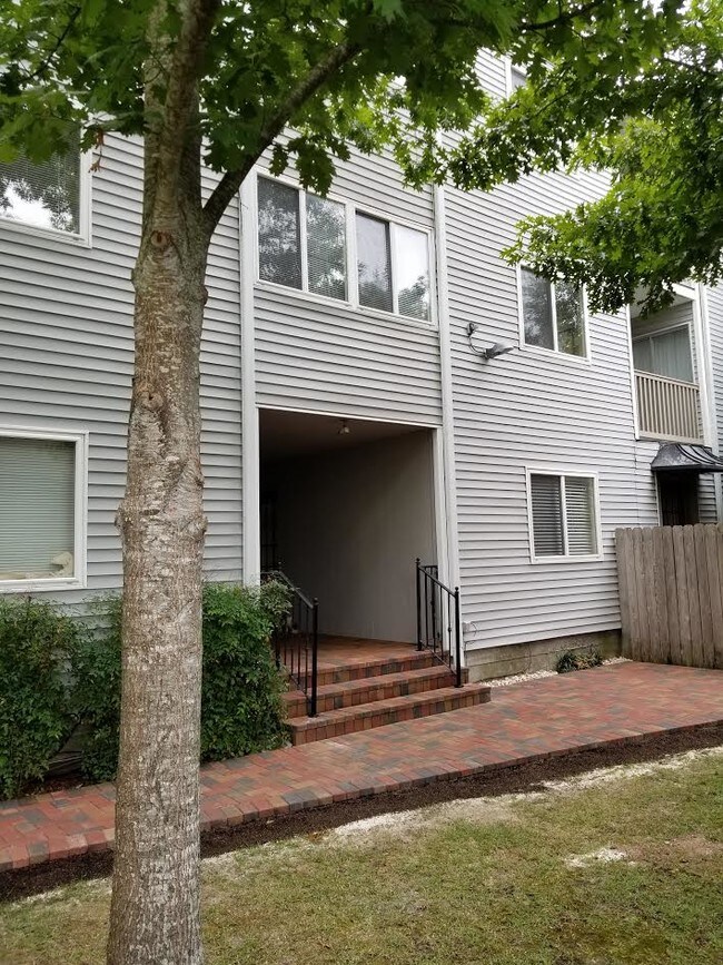 Building Photo - 2316 Harvard Ave