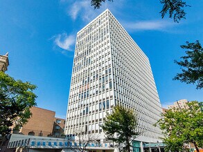 Building Photo - 444 W Fullerton Pkwy