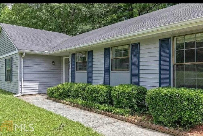 Building Photo - 2728 Post Oak Ct