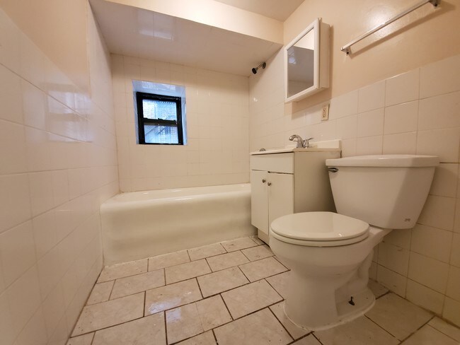 Building Photo - 233 Weequahic Ave
