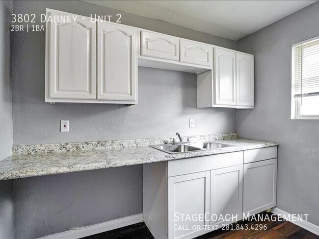 Foto del edificio - 3802 Dabney-Unit 2
