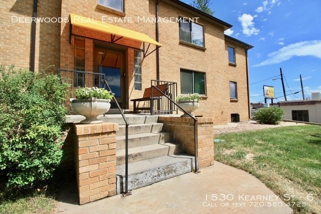 Building Photo - 1530 Kearney St