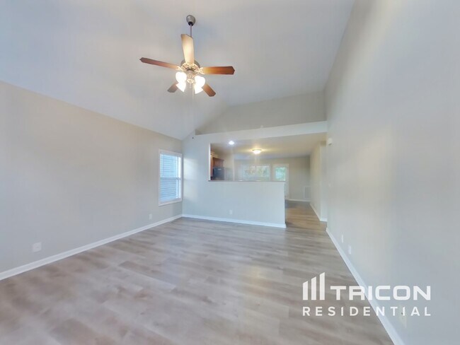 Foto del edificio - 315 David Dr