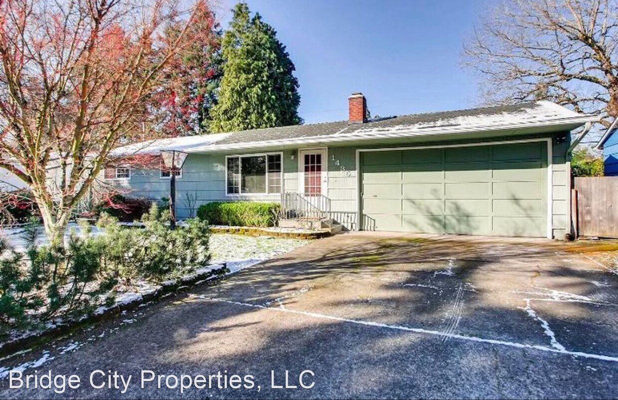 Primary Photo - 3 br, 1 bath House - 1435 SE 151st. AVe
