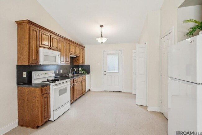 Foto del edificio - 408 E Beech St