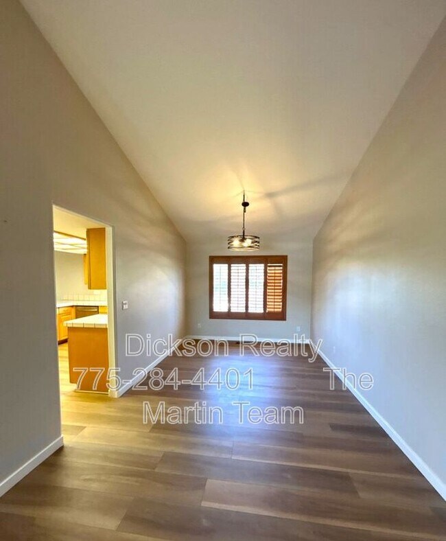 Foto del edificio - 157 Cecilia Ct