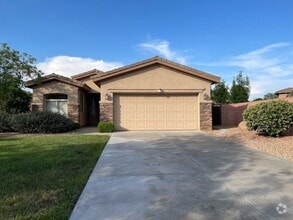 Building Photo - 2014 N Stone Ridge Ln