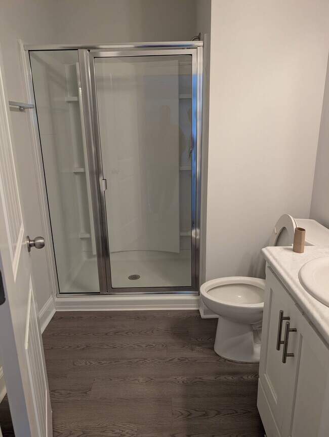 Foto del edificio - 294 Grayson Ave