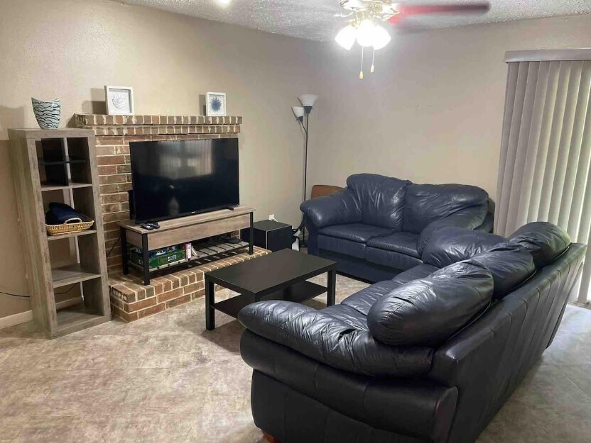 13722 Ravensway Dr Unit C, Cypress, TX 77429 Apartments in Cypress