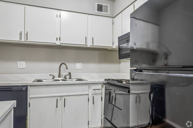 Foto del edificio - 3945 Macon Rd
