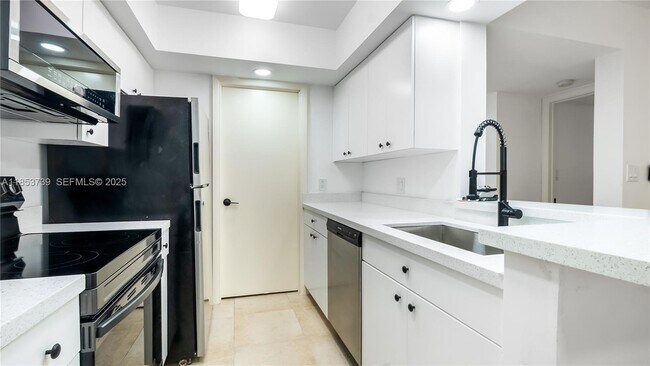 Foto del edificio - 5686 Rock Island Rd