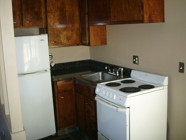 Building Photo - 1269 N Marion St