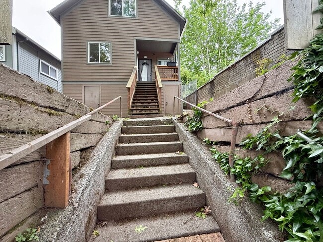 Building Photo - 4429 Rainier Ave S