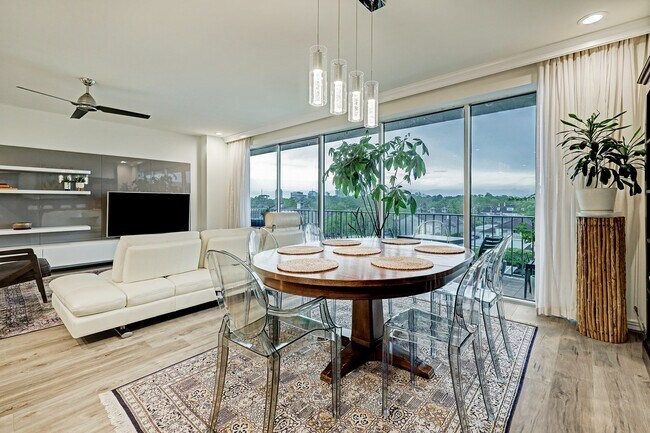 Foto del edificio - 2200 Willowick Rd