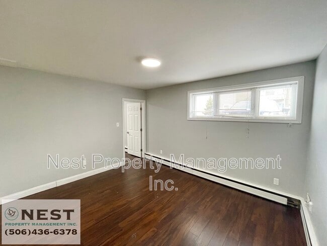 Building Photo - 227 West Ln