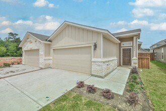 Building Photo - 122 Wickersham
