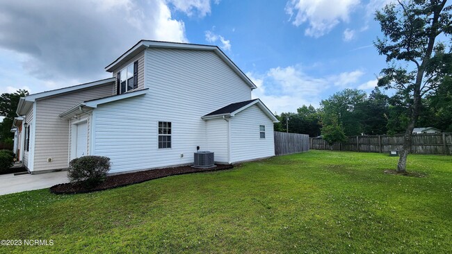 Building Photo - 108 Creeker Town Way