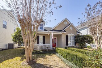 Building Photo - 89 Creekside Dr