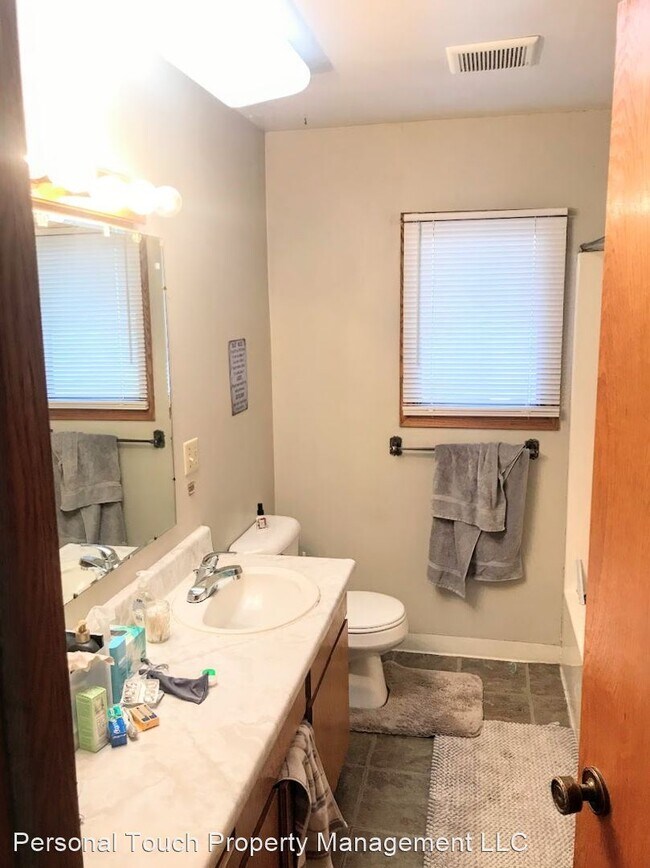Foto del edificio - 4 br, 2 bath House - 1530 11th St N