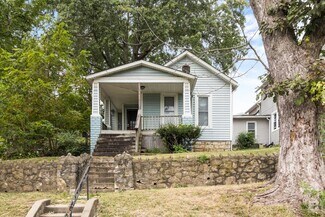 Building Photo - 1410 6th Ave