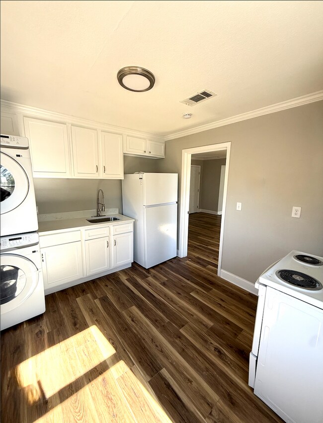 Foto del edificio - Grove St