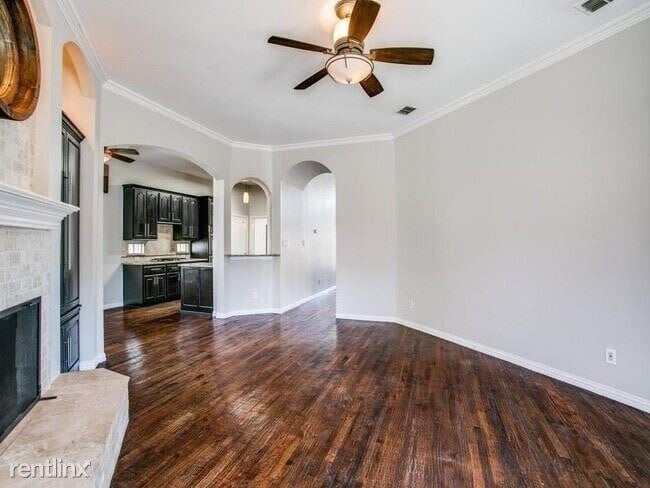 Building Photo - 3014 Abbey Ln