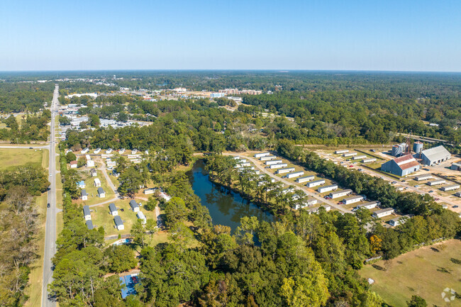 Pinetree Place Mobile Homes - Apartments in Thomasville, GA ...