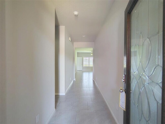 Foto del edificio - 18315 Pin Oak Lake Dr