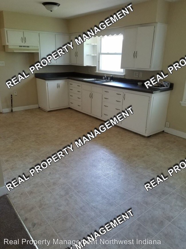 Building Photo - 3 br, 1 bath House - 2334 Vigo Street