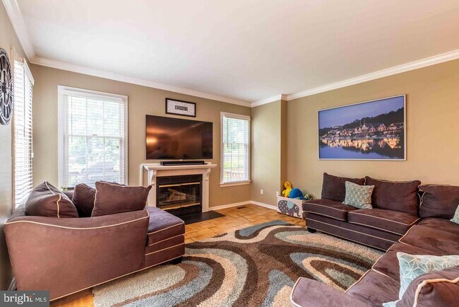Foto del edificio - 703 Winchester Ct