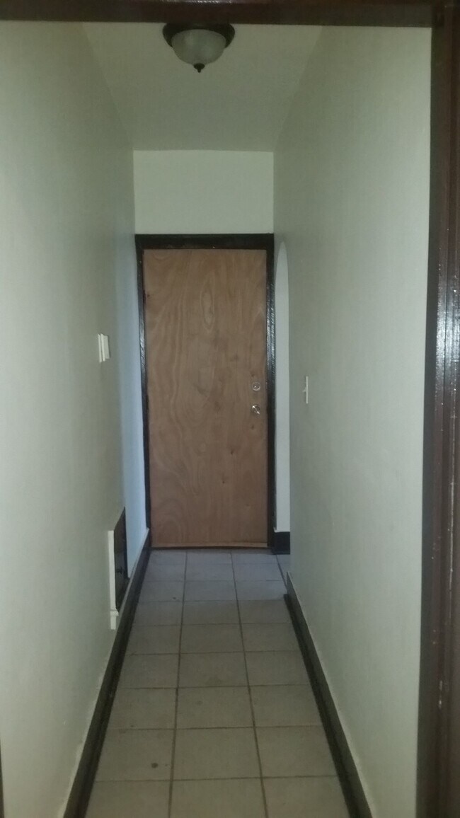 Foto del edificio - 516 W Margaret St
