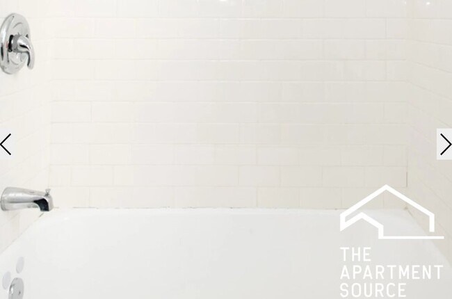 Foto del edificio - 1056 W Lill Ave