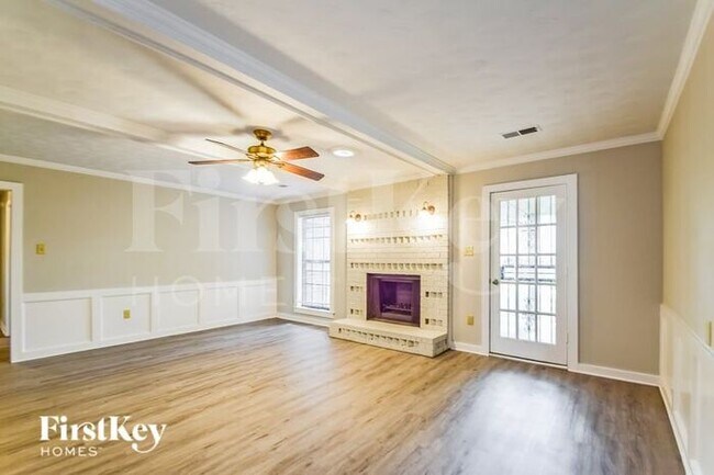 Foto del edificio - 4363 S Germantown Rd