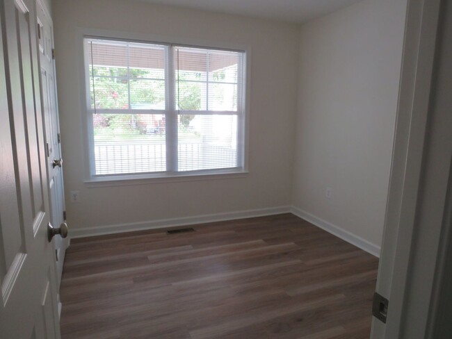 Foto del edificio - 3 Bed 2 bath New Construction