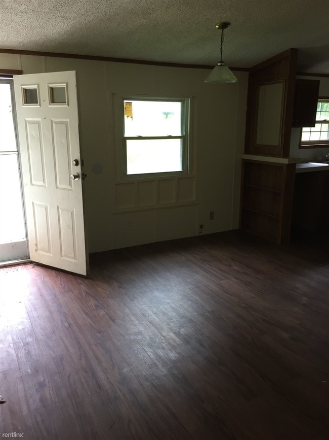 Building Photo - 3 br, 2 bath House - 245 Oakland Valley Rd