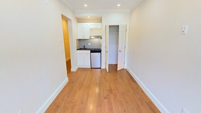 Foto del edificio - 873 Beacon St