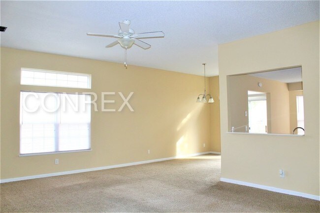 Building Photo - 958 Murchison Dr