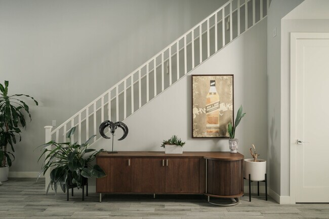 Foto del edificio - 2821 N 28th Pl